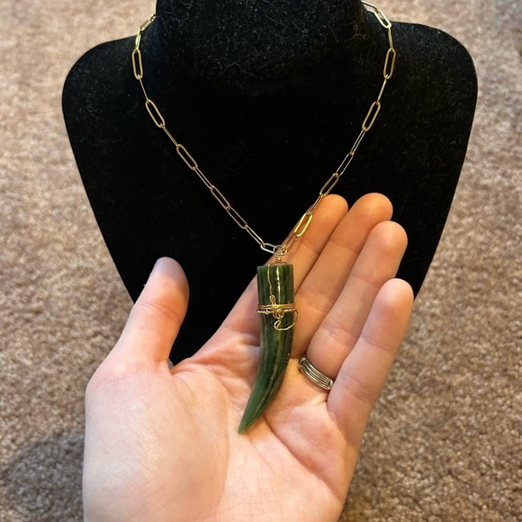 Gold Green Boho Necklace - Picture 2 of 3